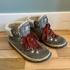 Women's Sorel Out ‘N About Plus Conquest Waterproof Suede Boot Size 7.5